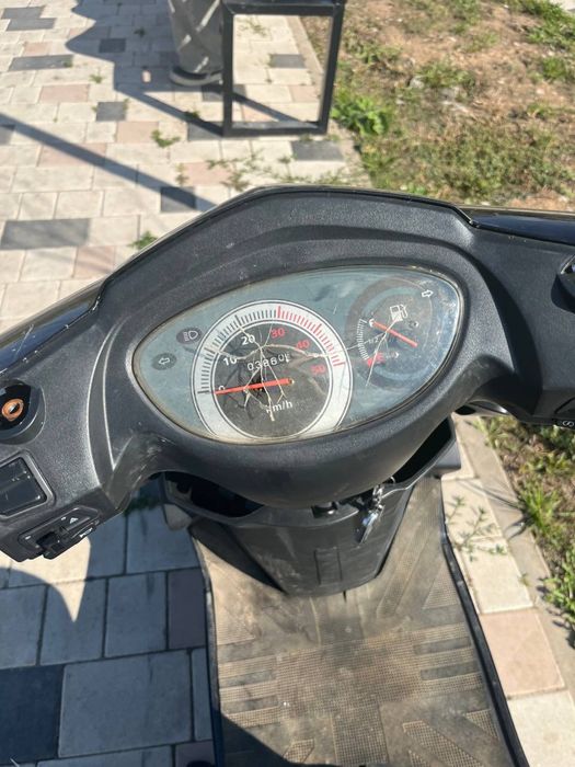 Скутер м8 цена 80к