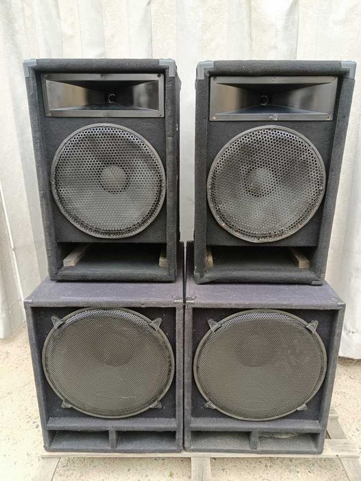 Пассивные комплекты парами. С усилителями и без.