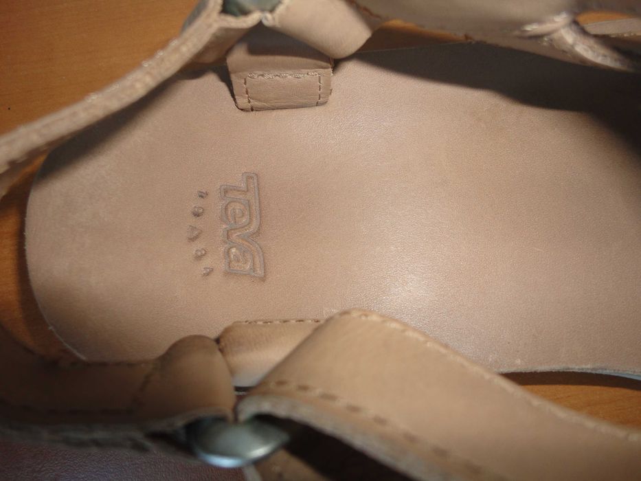 N41-42 Teva/естествена кожа/дамски сандали