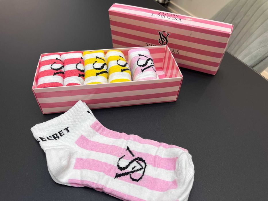 Дамско бельо  Victoria's Secret