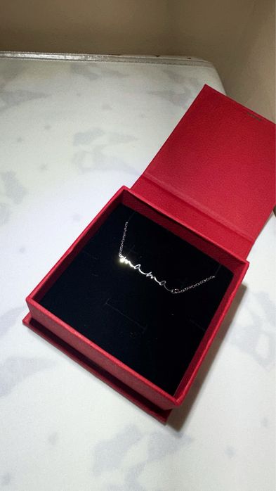 Подарък за 8-ми март, който казва „обичам те“ вместо теб