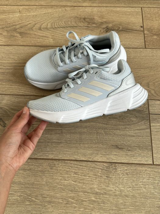 Кроссовки Adidas для бега