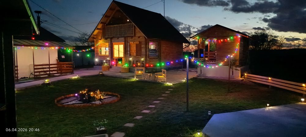 Închiriez complex cabane