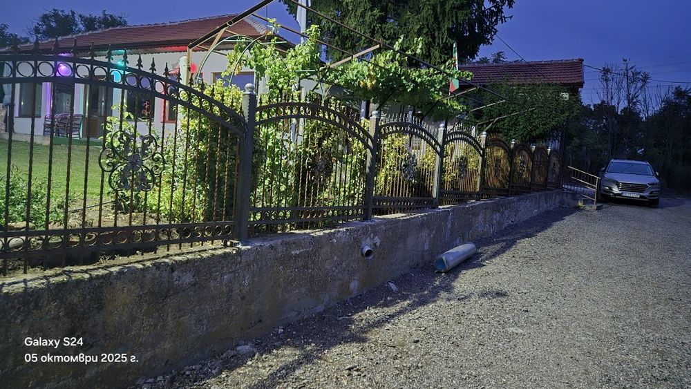 Огради,врати и прапети от ковано желязо