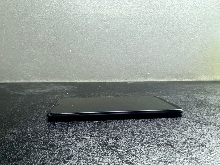 Samsung Galaxy A50 + Fast Wireless Charger Stand ( Комплект )