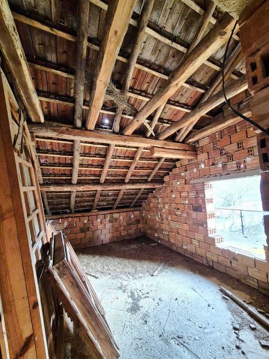 Продава се Къща в с. Садовец, Област Плевен - 178 кв.м за 60 €/кв.м - Снимка #4