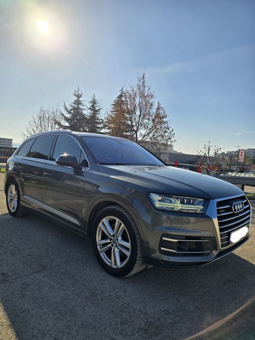 Audi Q7  3.0 TDI
