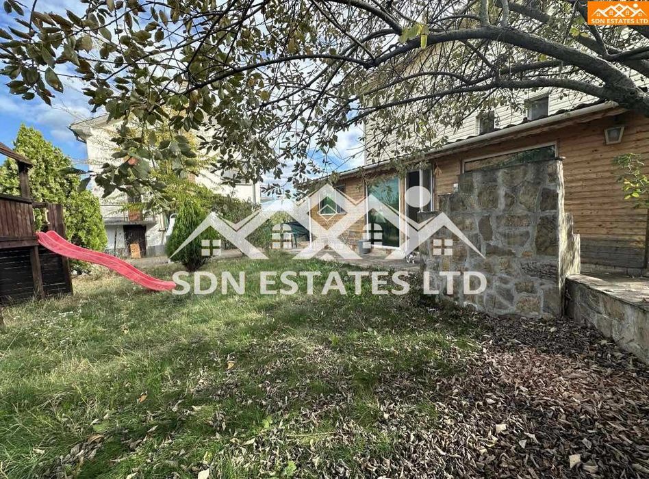 Продава напълно обзаведена къща за гости в гр. Павел Баня