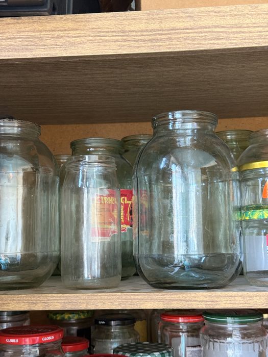 Банка 1л 2л и маленькие