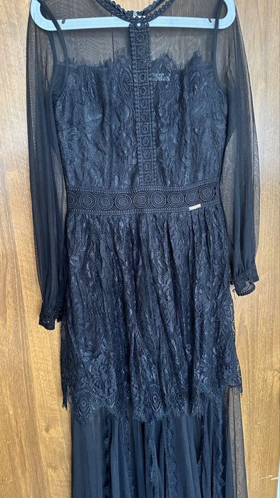 Платье на вечер в отличном состоянии