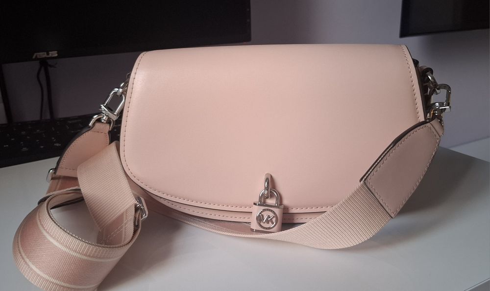 Дамска чанта Michael Kors