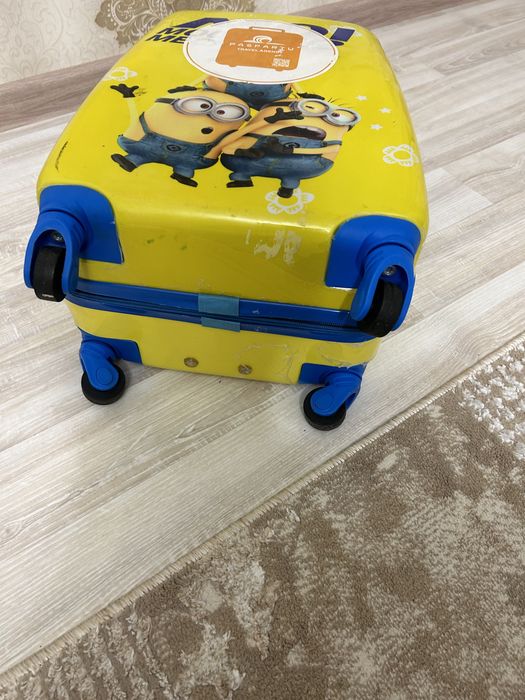 Детский чемодан с рюкзаком