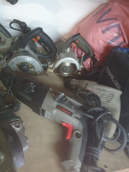 Продам электроинструменты