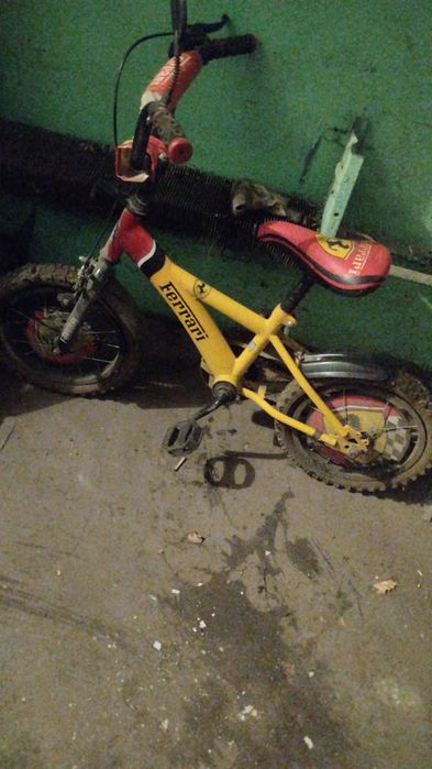 Продам детский велик 12тыс