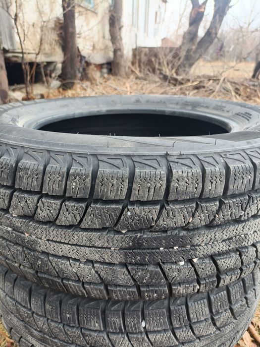 Шины зимние 4 штук