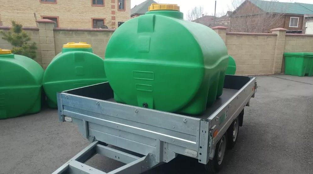 Емкость бак бочка 2000 литров горизонтальная с завода, гарантия