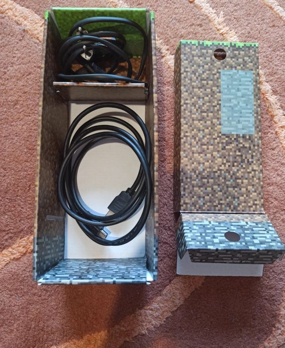 Consola MICROSOFT Xbox One S 500gb Second-Hand, ALB + 1 Controller  negru / Nu accept schimburi !