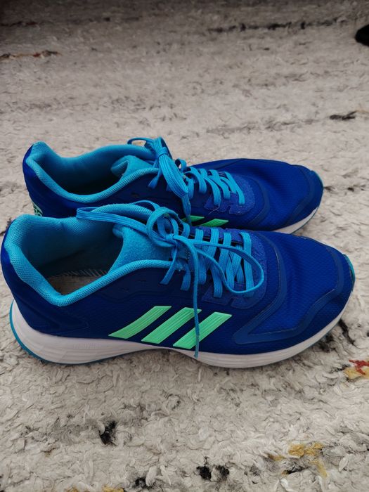 Adidași Adidas running, comozi, stare foarte bună