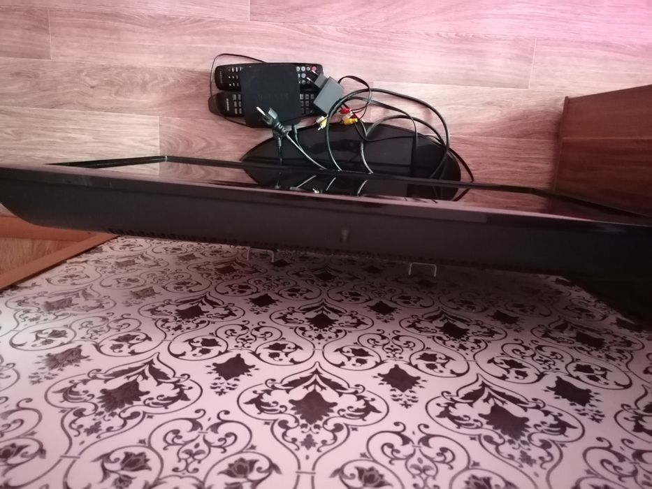 Телевизор Samsung