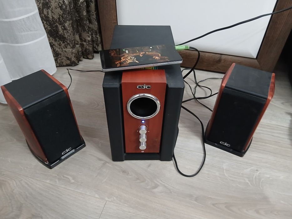 Sistem audio CJC 319R 2.1 – 28W