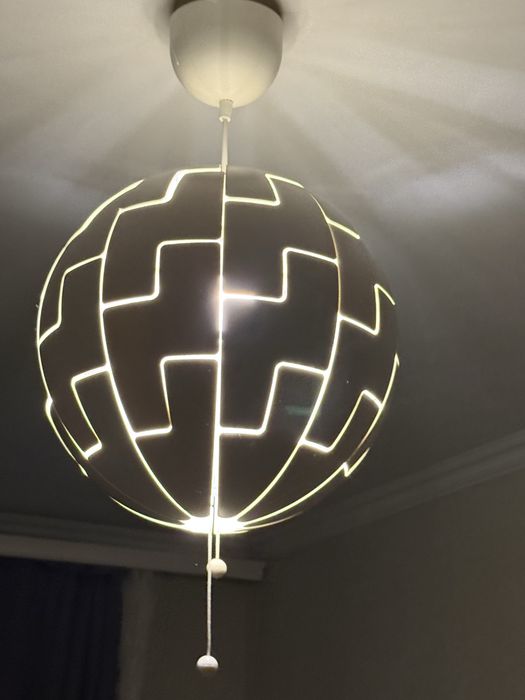 Люстра Ikea в отличном состоянии