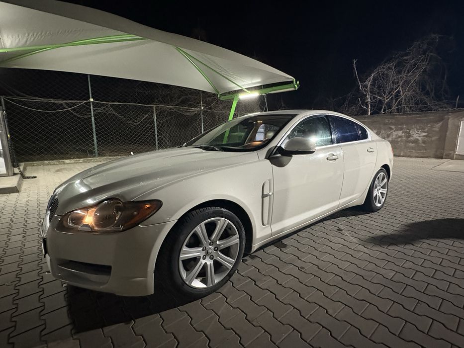Jaguar XF premium