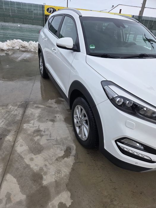 Hyundai Tucson 2.0 diesel,automat,4x4