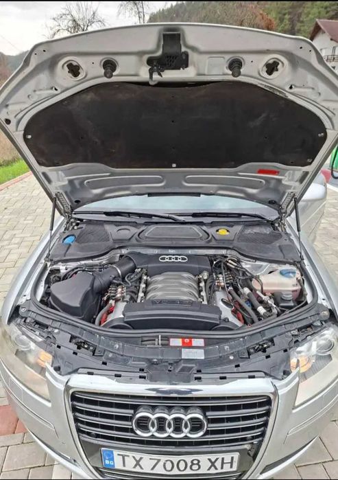 Audi A8L V8i Quattro