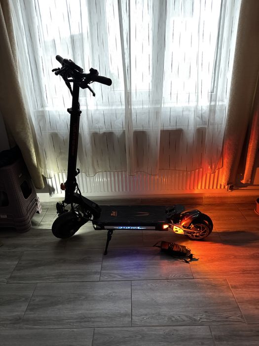 Trotineta Kukiring g2 Master 2024+casca.ochelari