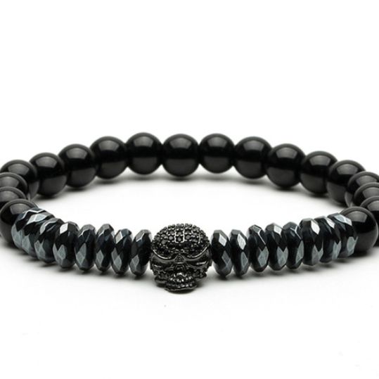 Елегантни комплекти гривни с мъниста, орнаменти и натурални камъни