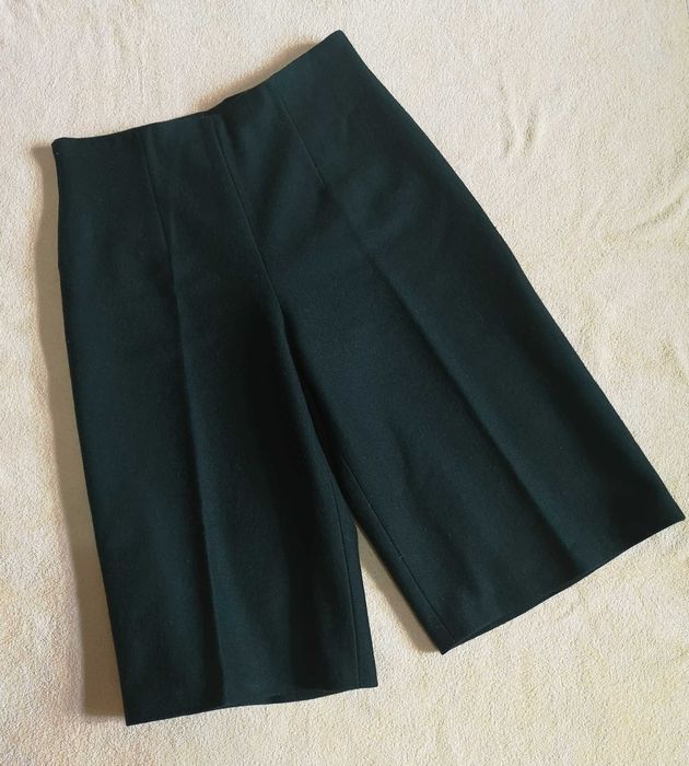 Тёплые шорты. Размер 48.