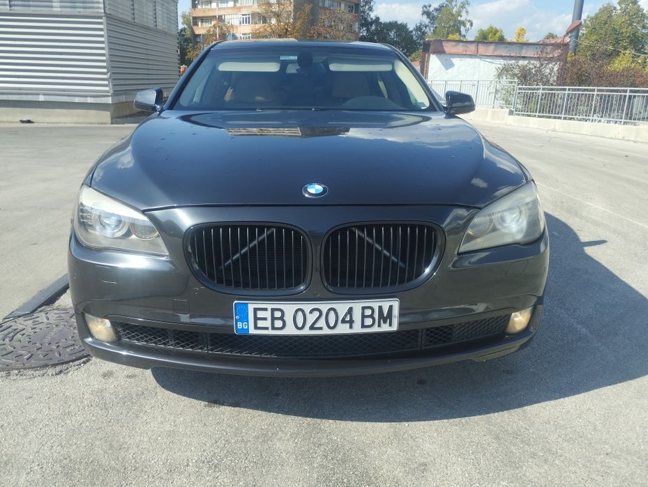 Продава Bmw 730d f01 6 999 евро