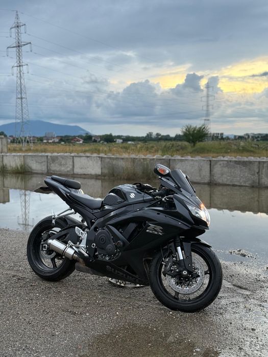 Suzuki gsxr 750 k8