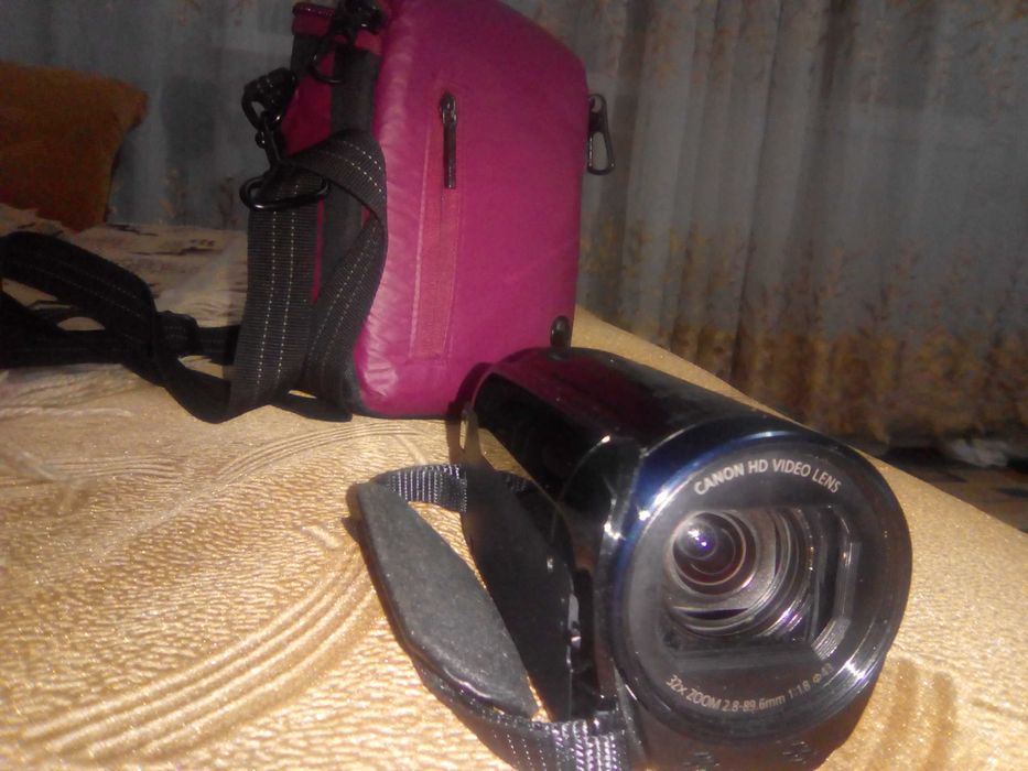 продам Видео камеру