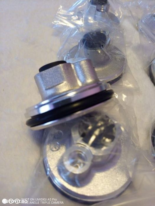 SUPAPA alimentare Perna / Perne aer SPATE pentru MERCEDES W166, W220,