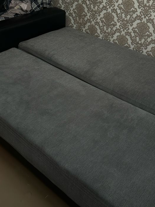 Диван бесплатно отдам срочно