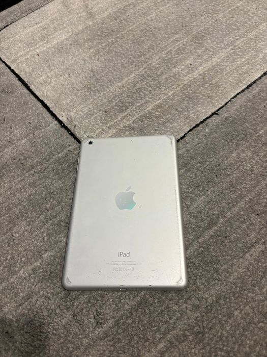 Vand tableta ipad mini
