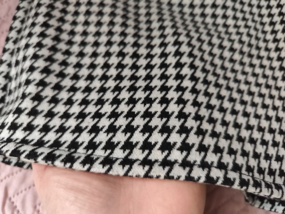 Zara нов пола панталон