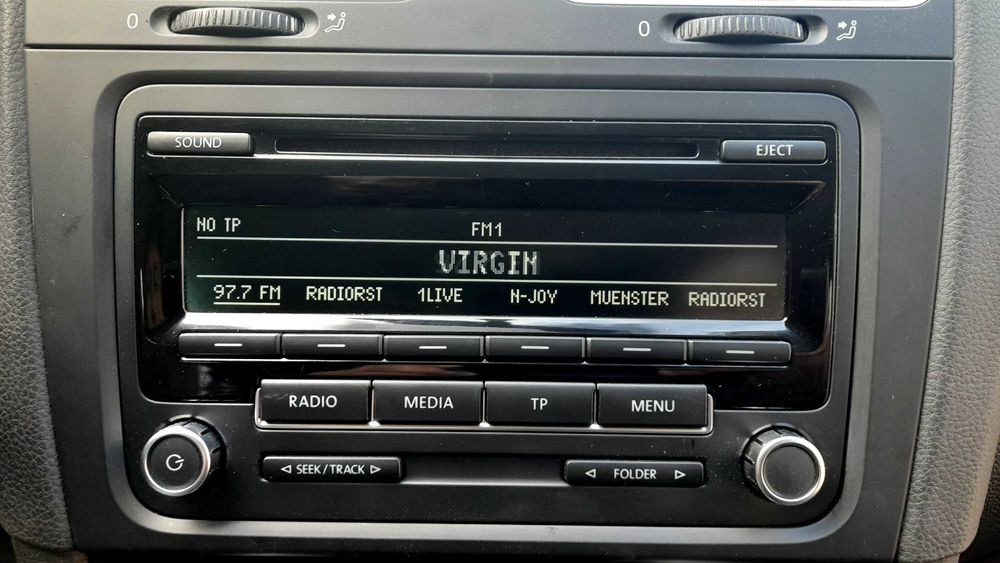 Radio cd mp3 Vw Golf 5,Golf 6,Jetta,Touran,Passat B6,B7