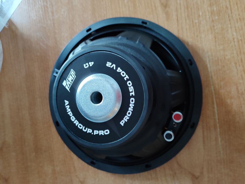 Продам сабвуфер Амп