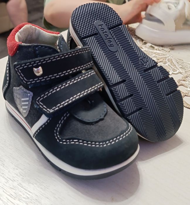 Детская обувь на мальчика