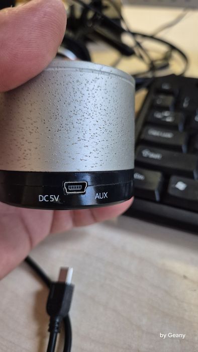 Mini boxa cu microfon