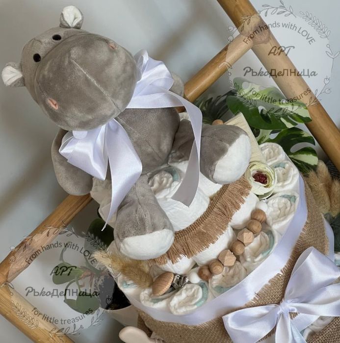 Торти от памперси на 3 етажа от “Aрт Ръкоделница”