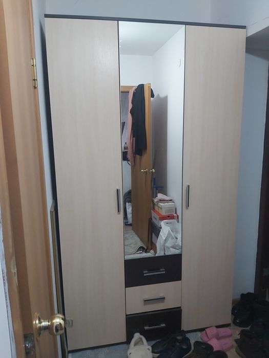 Продам мебель шкаф