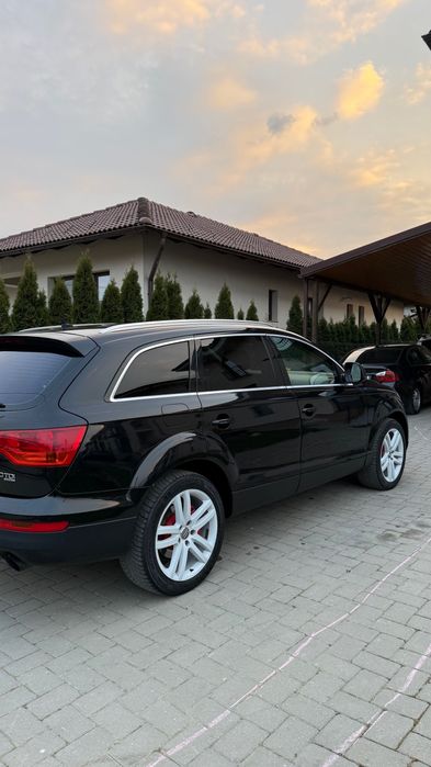 Vand AudiI Q7 7 Locuri