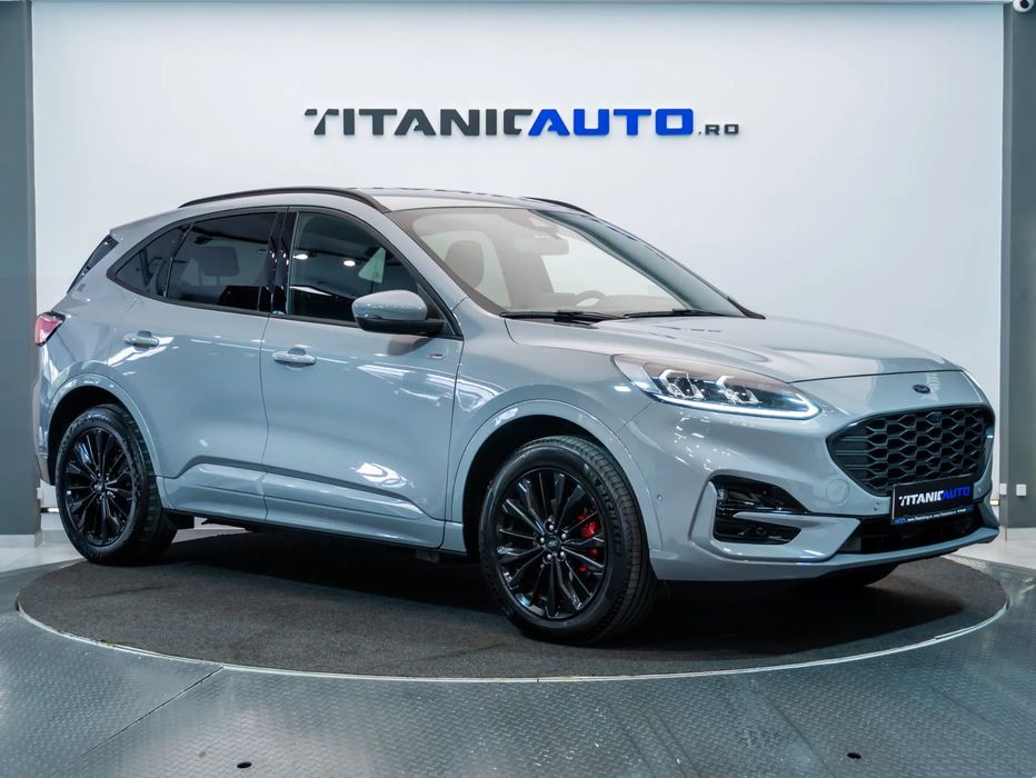 Ford Kuga Ford Kuga PHEV ST-Line • Plug-In Hybrid • Automat • LED • Keyless • Na