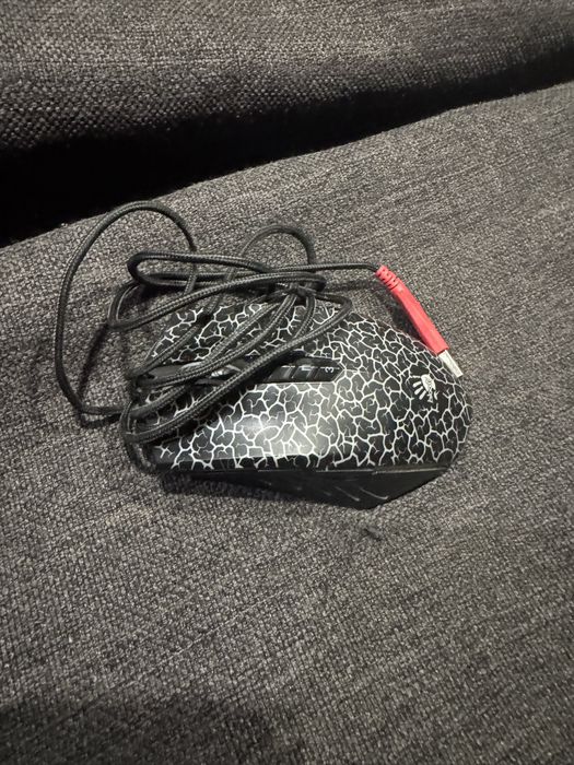 Продам мышь Bloody A70