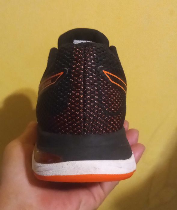 Дамски маратонки asics