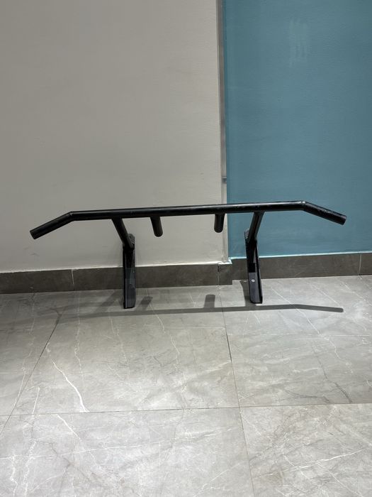 Турник новый металлический