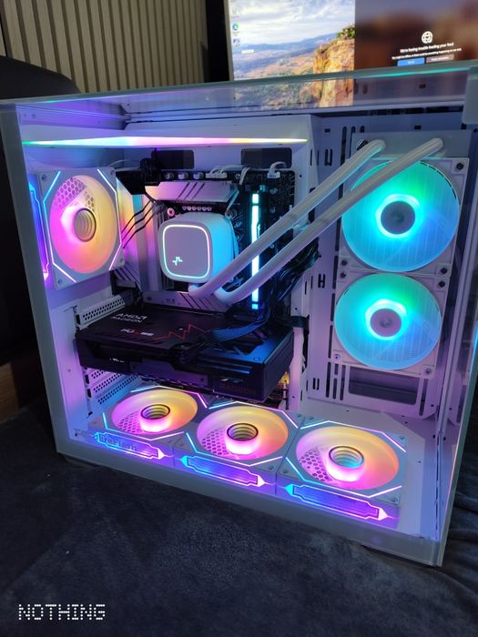 Sistem PC Gaming Intel i5-13400f, Rx 9060, RAM 16gb ddr5